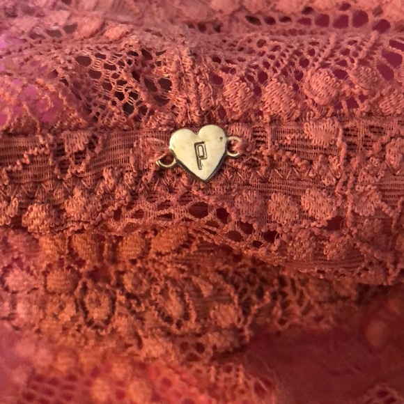 PINK lace halter bra - Picture 4 of 7